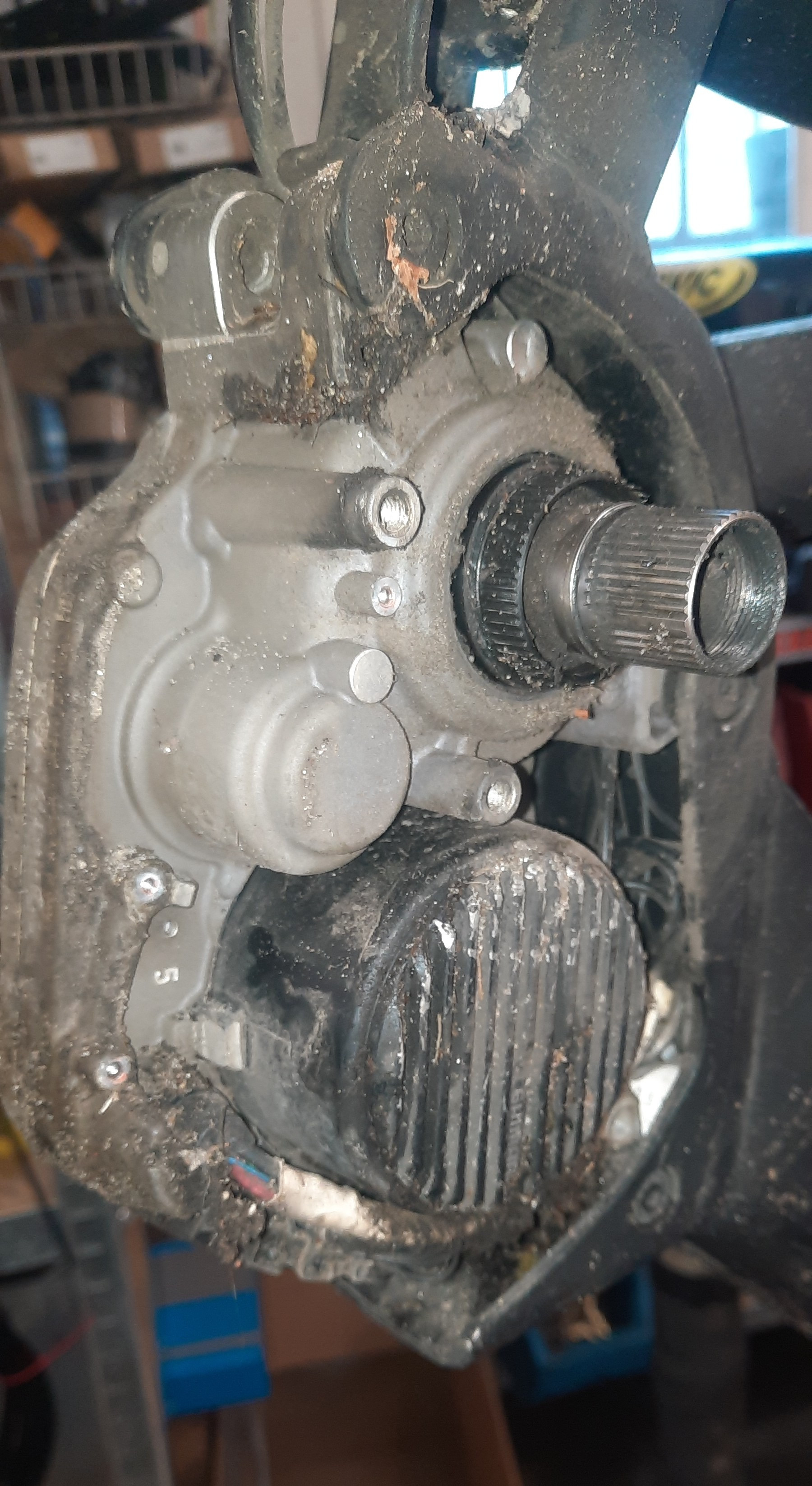 Shimano motor csere