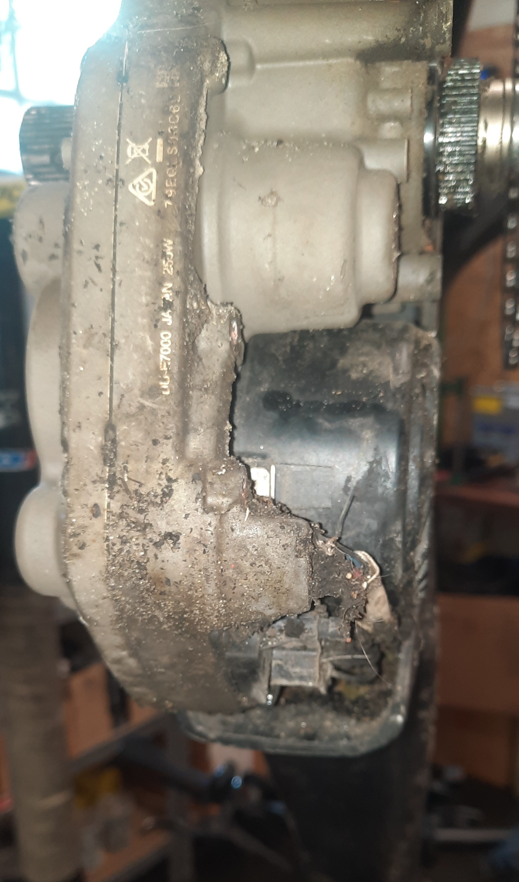 Shimano motor csere
