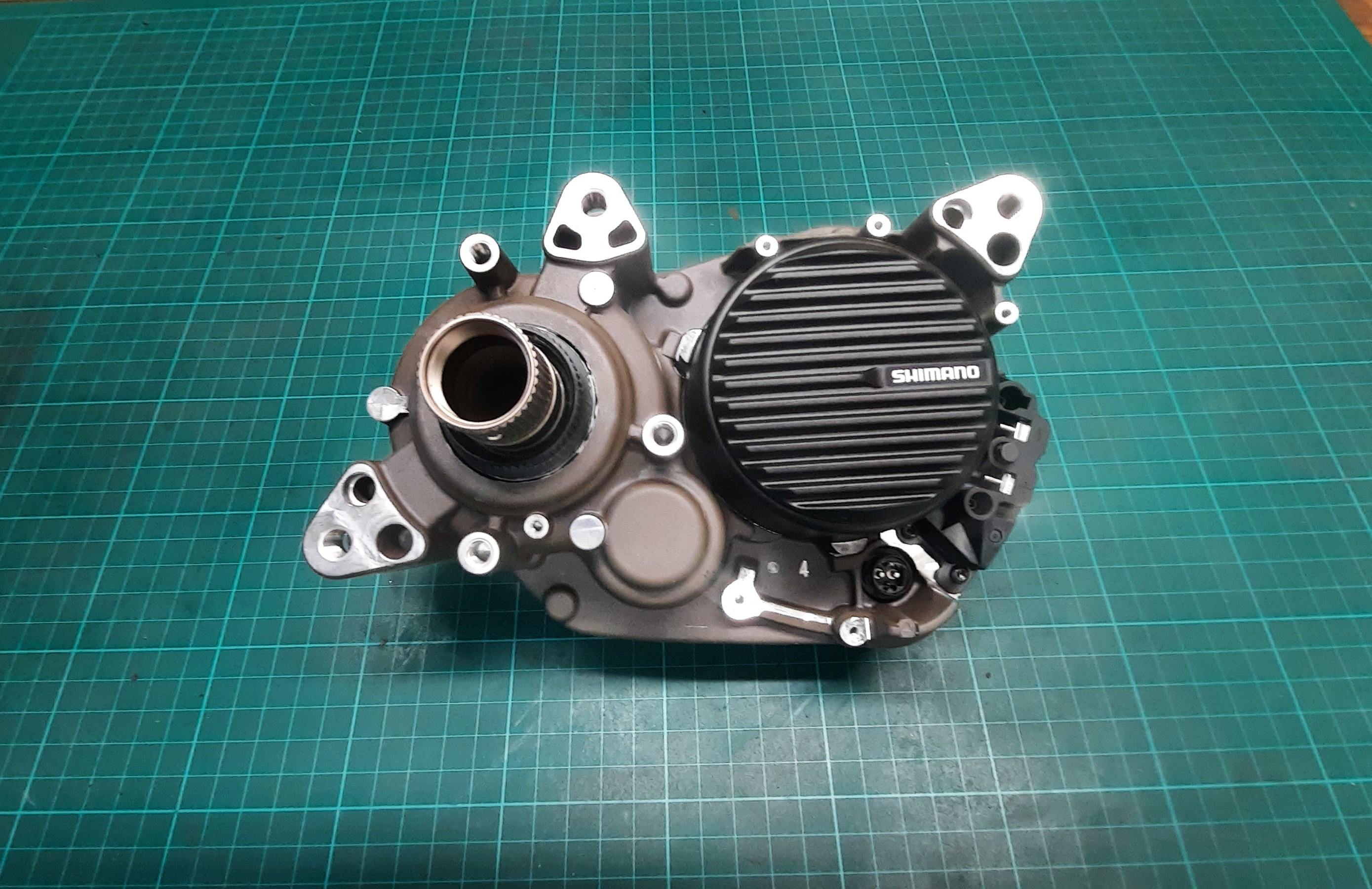 Shimano motor csere