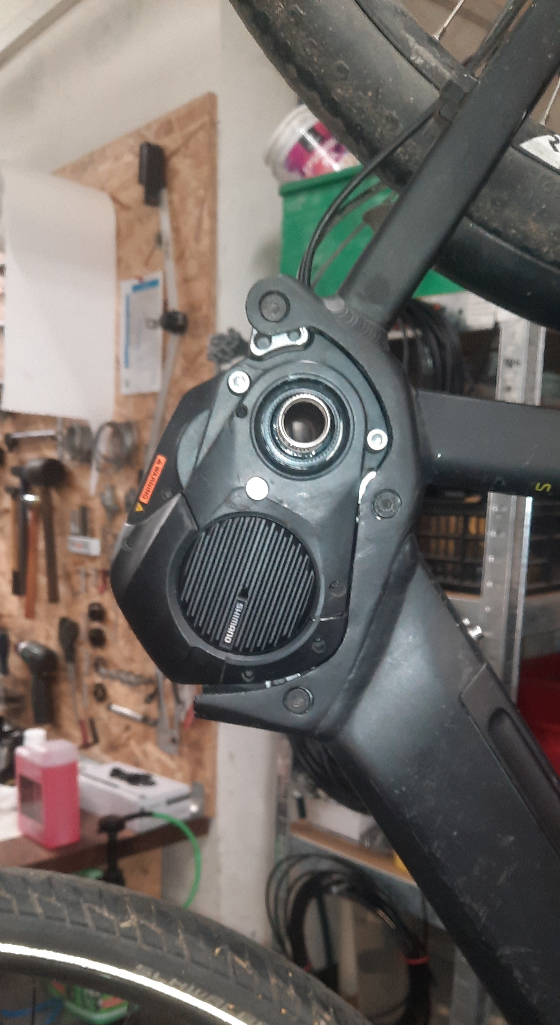 Shimano motor csere