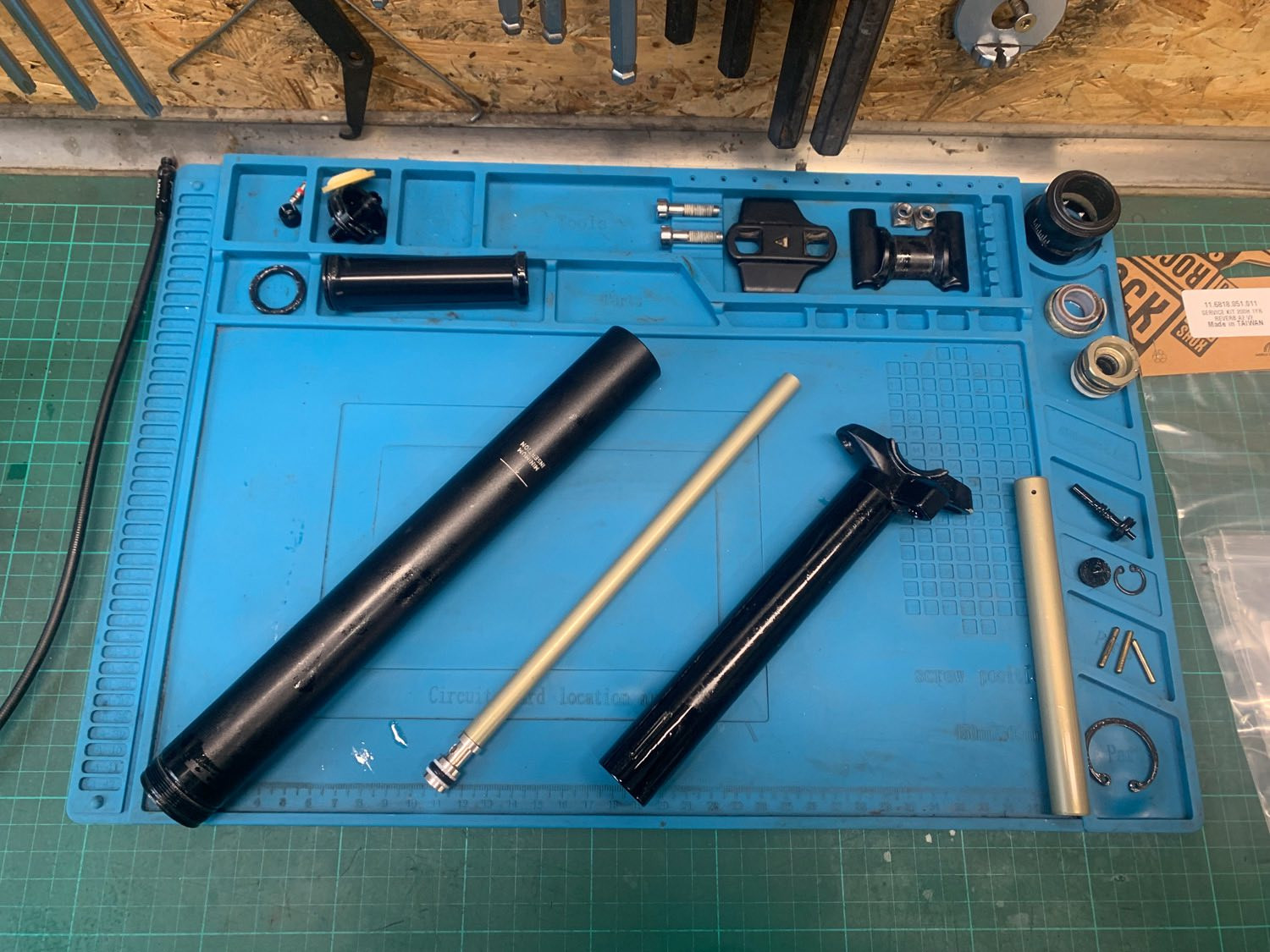 Rock Shox Reverb service