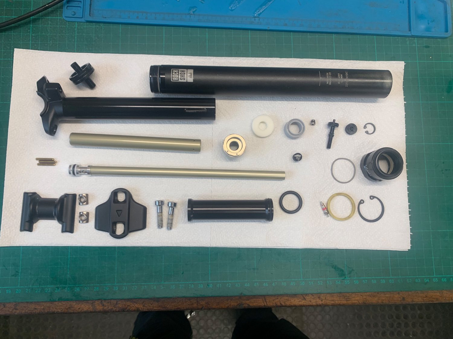 Rock Shox Reverb service