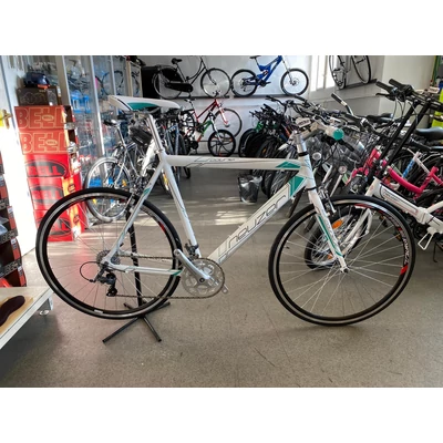 Neuzer Courier